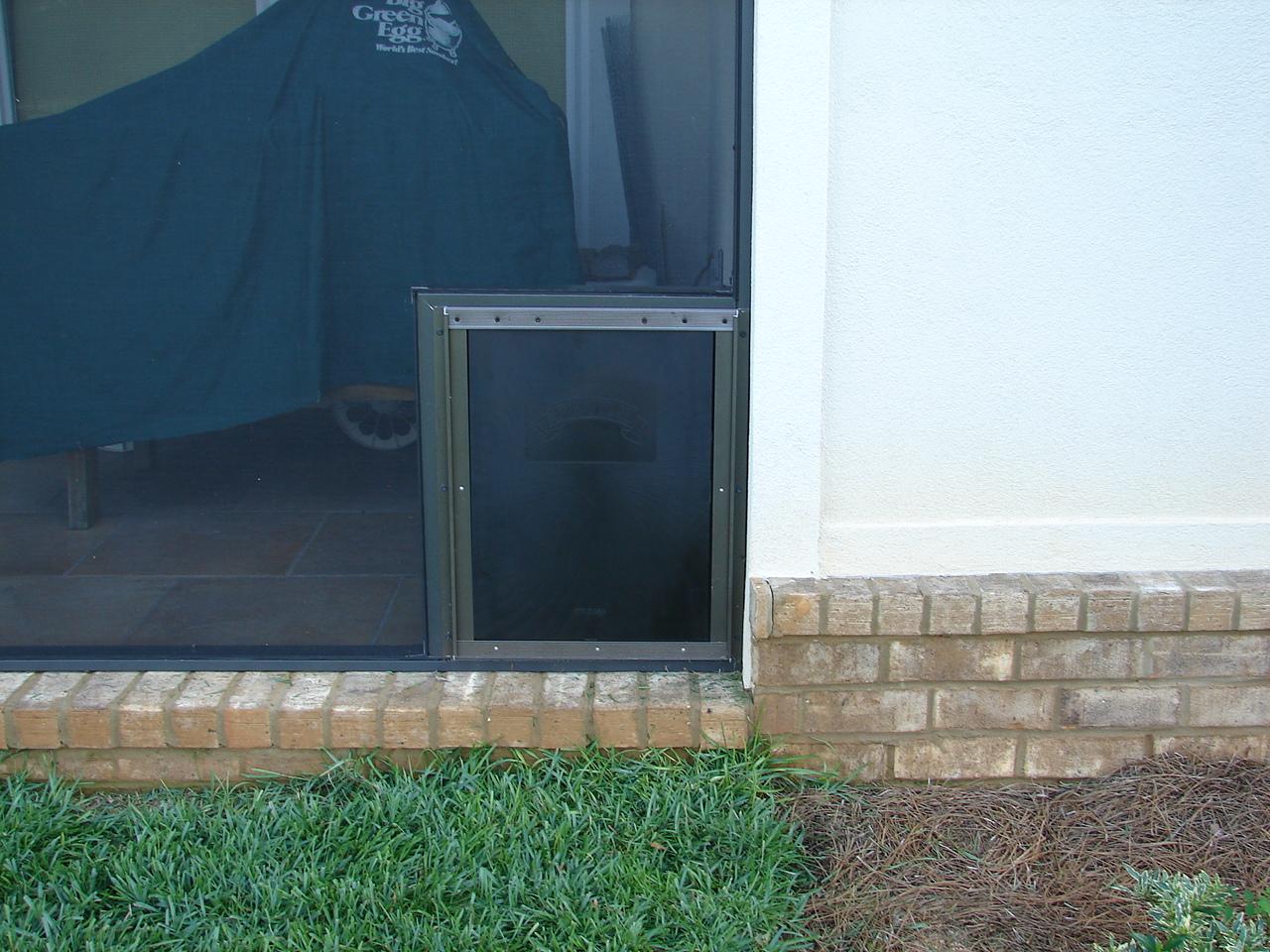 dog door, pet door